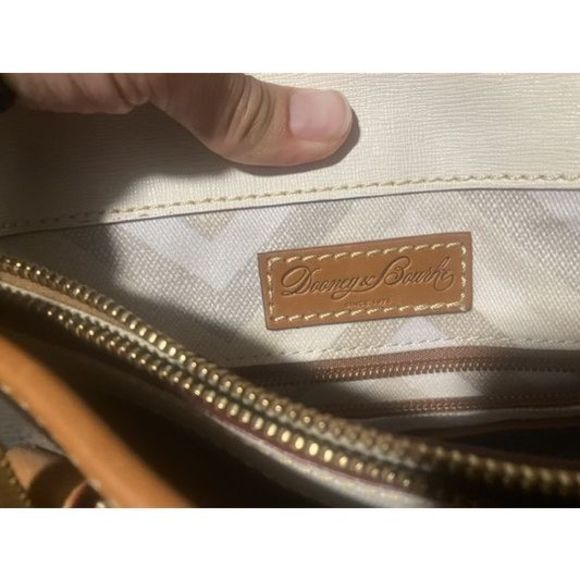 Dooney shoulder bag - Picture 14 of 16
